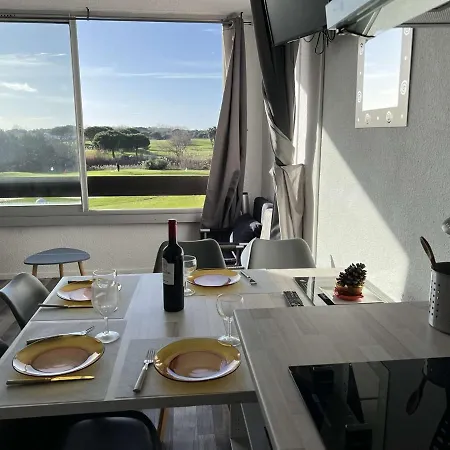 Pour 4 - Piscine, Parking, Lave-linge, Proche Commerces - Fr-1-702-23 Appartement *